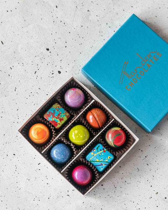 Box of nine bonbons