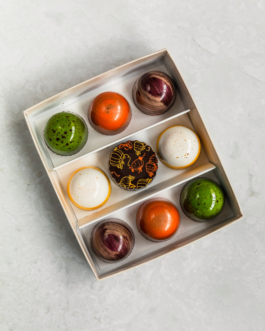 9-Piece Holiday Box